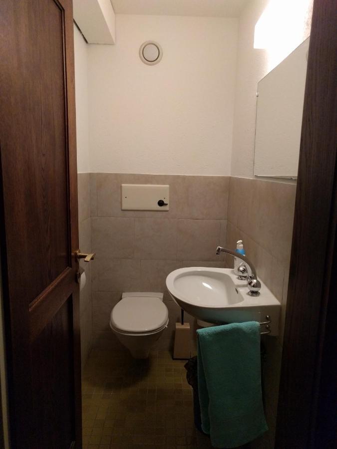Holiday Accommodation - Swimming Pool Available Davos Szoba fotó